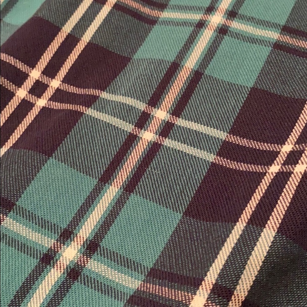 Button down - Picture 3 of 3